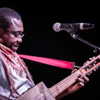 Dernier espoir chante avec douceur les douleurs d&rsquo;une île à la dérive